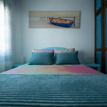 Marody House Atico B 아파트